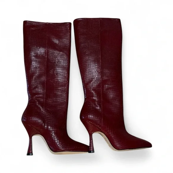 Stuart Weitzman Red Croc-Pattern Heeled Boots - Picture 3 of 8